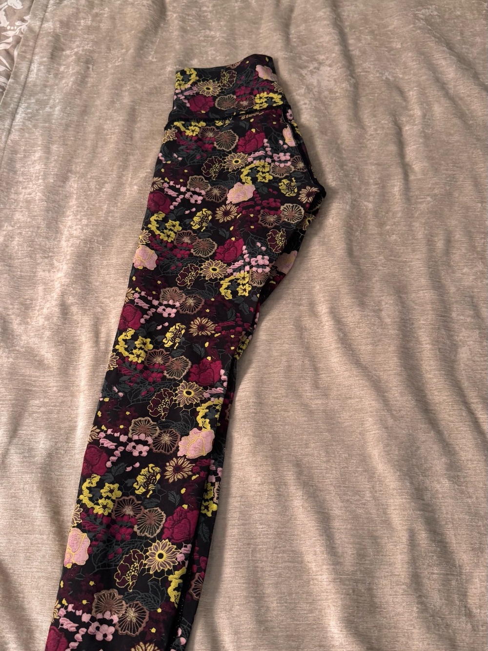 Lululemon Floral Print Leggings - Black with Pink & Yellow Floral